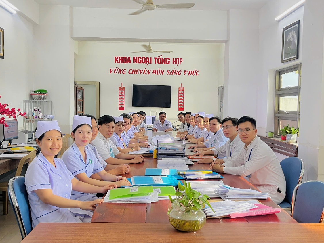 Nhân sự khoa Ngoại Tổng Hợp